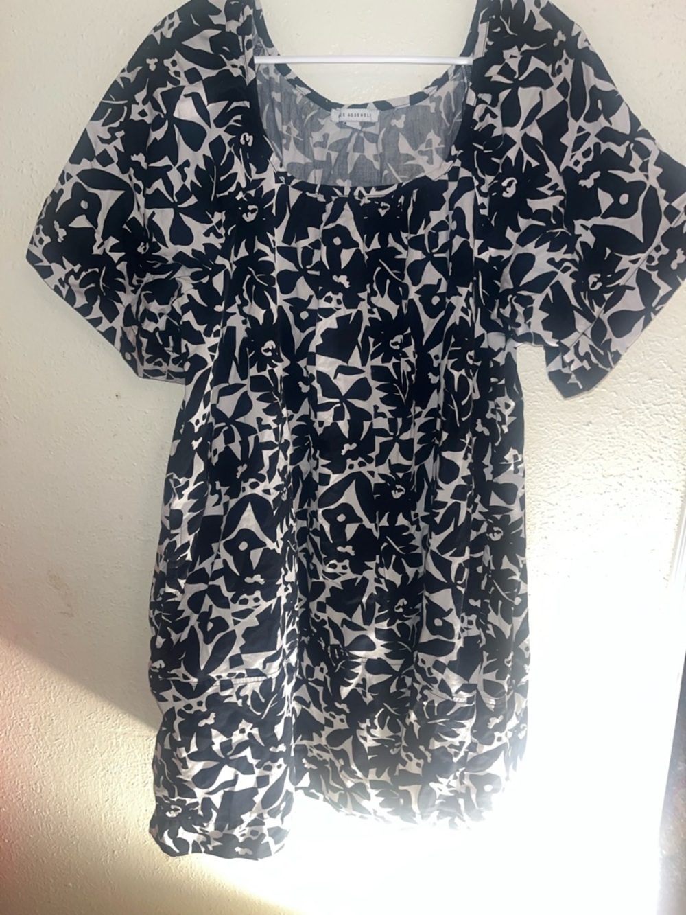 Black & White Floral Square-Neck Women's Dress